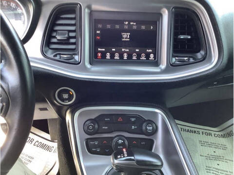 2019 Dodge Challenger SXT