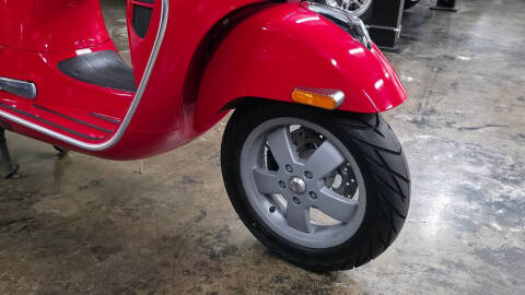 2007 Vespa GTS250ie