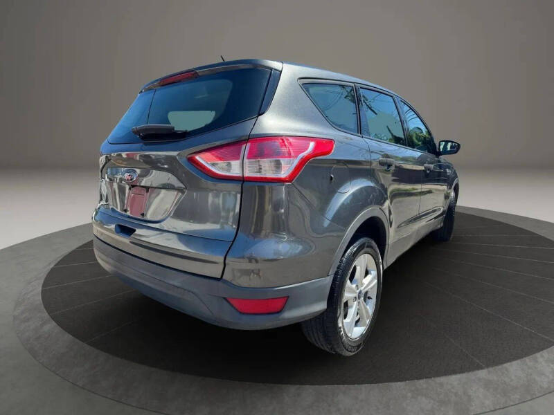 2015 Ford Escape S