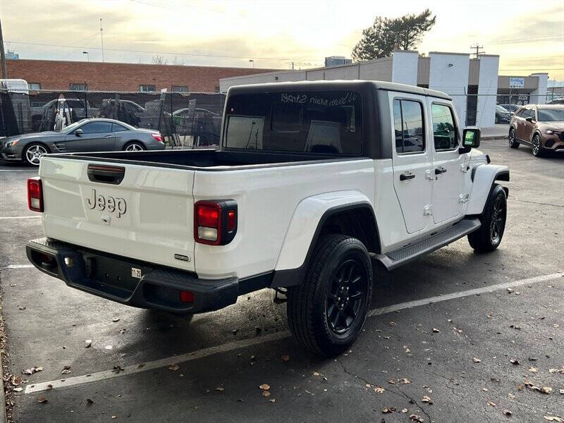 2023 Jeep Gladiator Overland