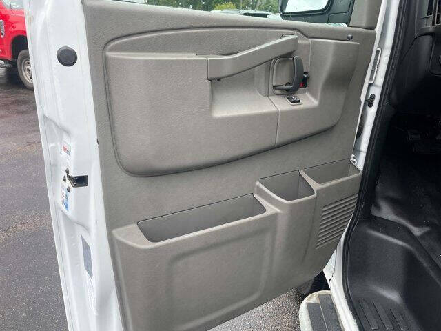 2020 GMC Savana 2500