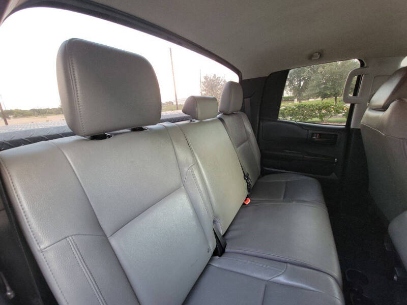 2014 Toyota Tundra SR