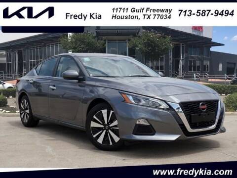 2021 Nissan Altima for sale at FREDY KIA USED CARS in Houston TX