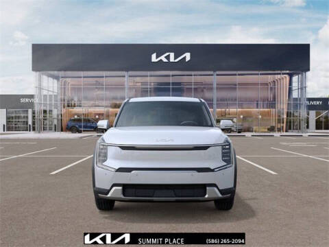 2026 Kia EV9 Light Long Range