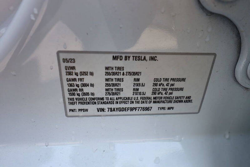 2023 Tesla Model Y Performance