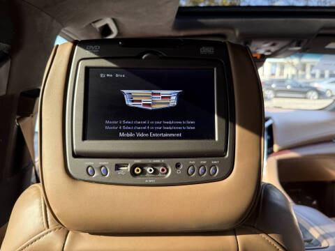 2017 Cadillac Escalade ESV Platinum