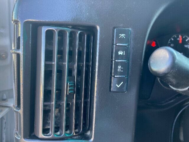 2017 Chevrolet Express 2500