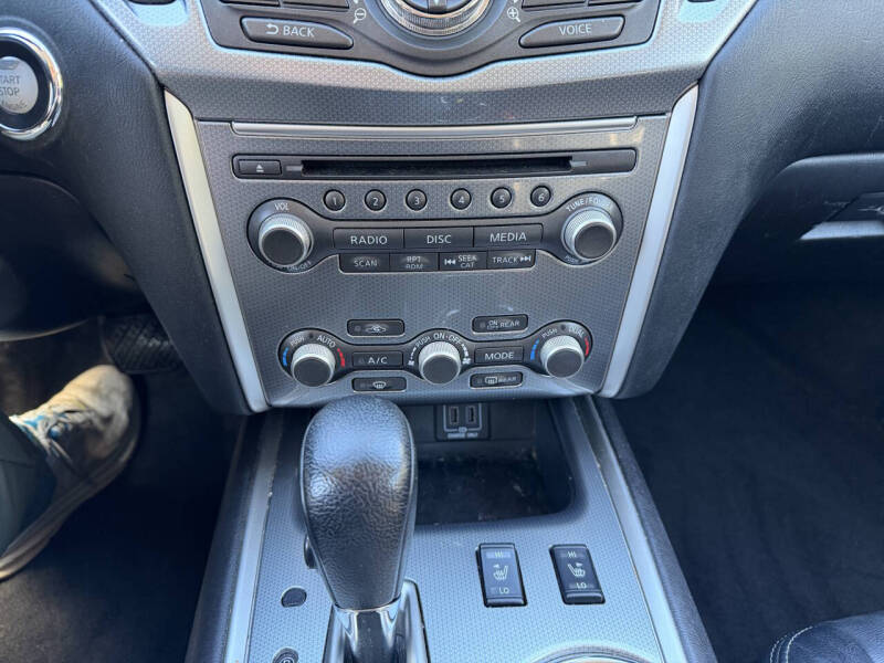 2018 Nissan Pathfinder SL