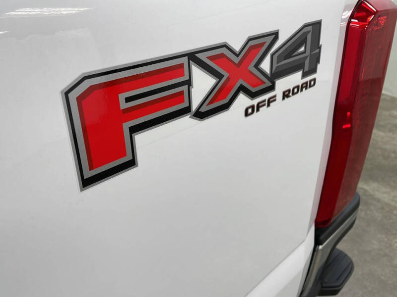 2026 Ford F-350 Super Duty XLT