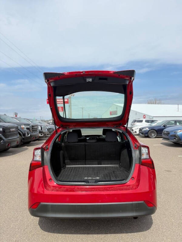 2019 Toyota Prius LE AWD-e