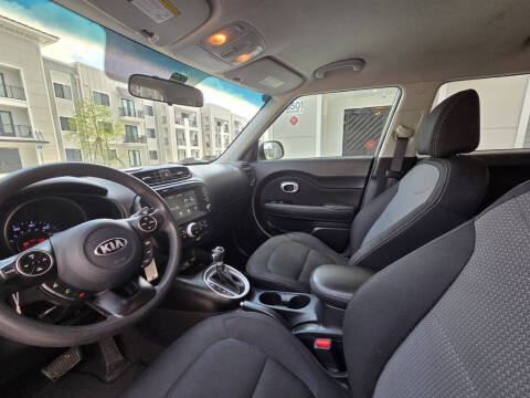 2019 Kia Soul +