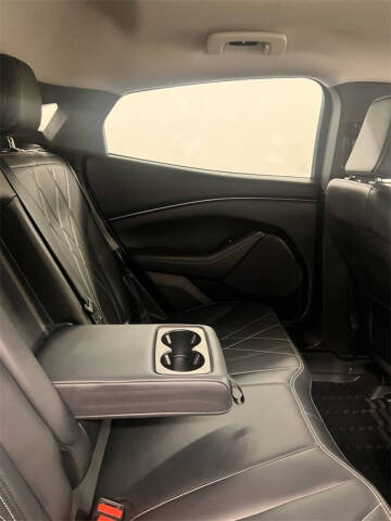 2021 Ford Mustang Mach-E Select