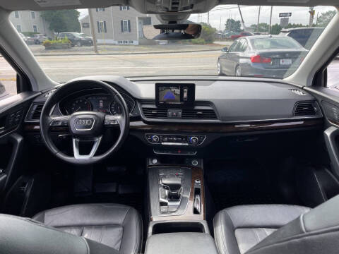 2020 Audi Q5 quattro Premium 45 TFSI