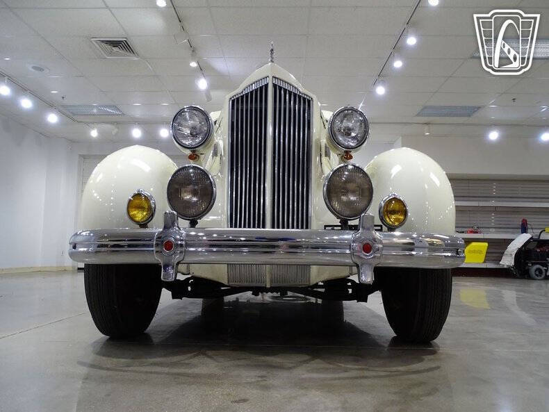 1936 Packard Eight Sedan