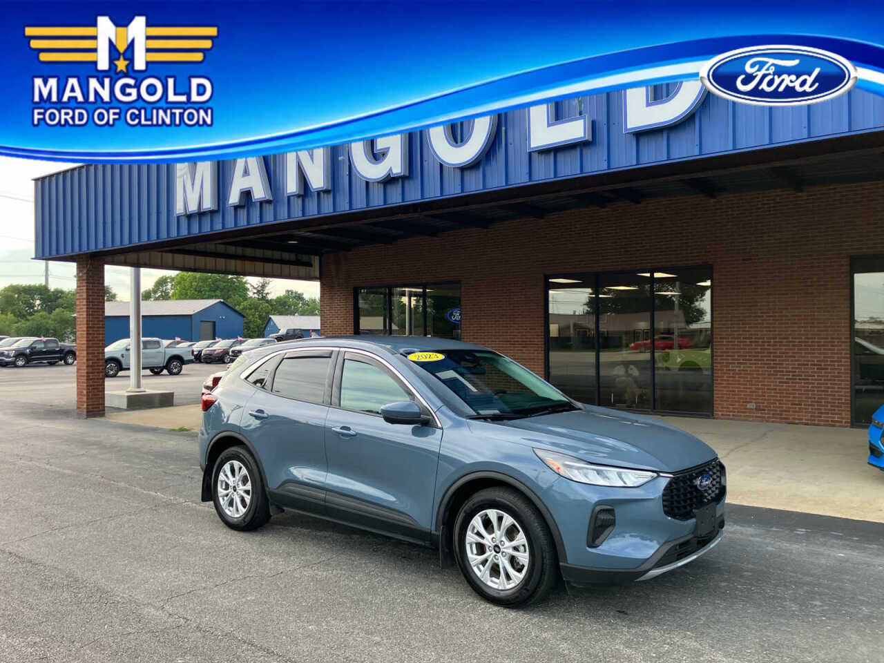 Blue 2023 Ford Escape Active Active 4dr SUV 1