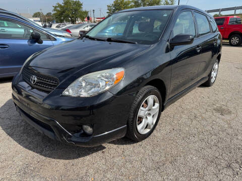 2006 Toyota Matrix for sale at AUTOSAVIN in Villa Park IL