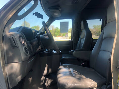 2011 Ford E-Series E-250