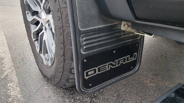 2024 GMC Canyon Denali
