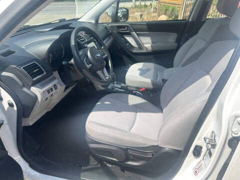2017 Subaru Forester 2.5i