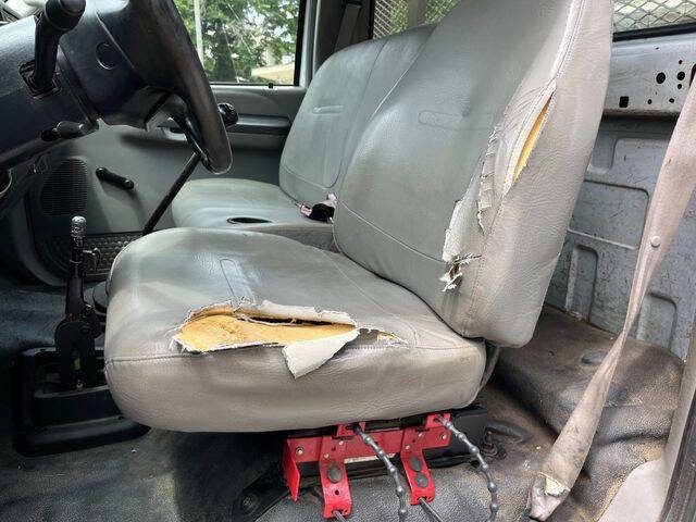 2001 Ford F-650 Super Duty