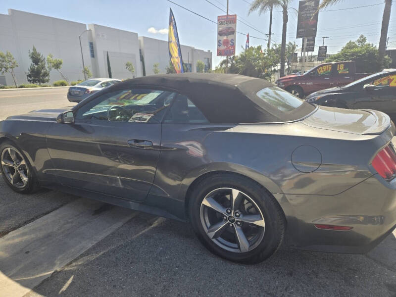 2016 Ford Mustang V6