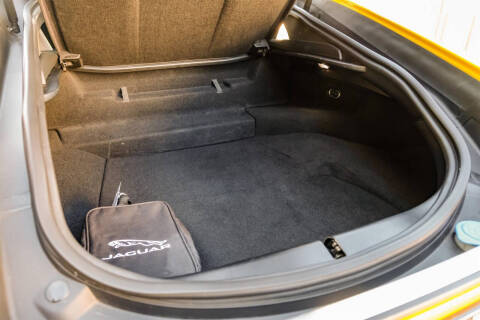 2021 Jaguar F-TYPE P300