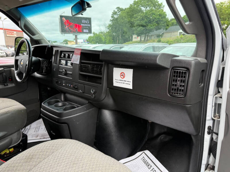 2021 Chevrolet Express 3500