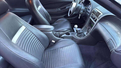 2003 Ford Mustang Mach 1 Premium