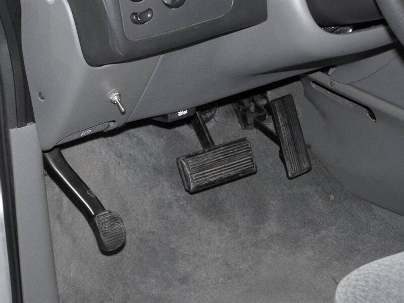 2005 Dodge Grand Caravan SE