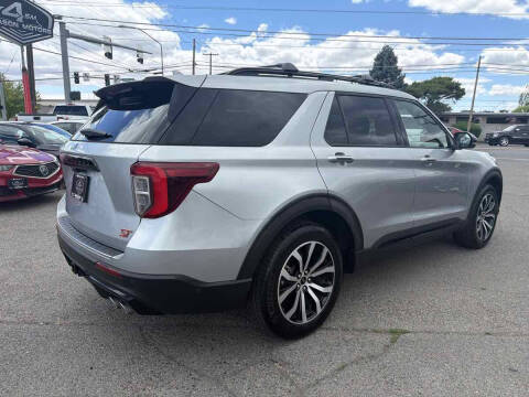 2020 Ford Explorer ST