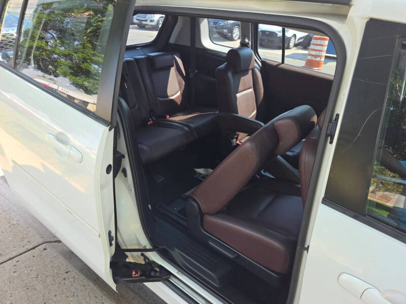 2007 Mazda MAZDA5