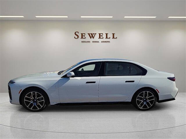 2026 BMW 7 Series 750e xDrive