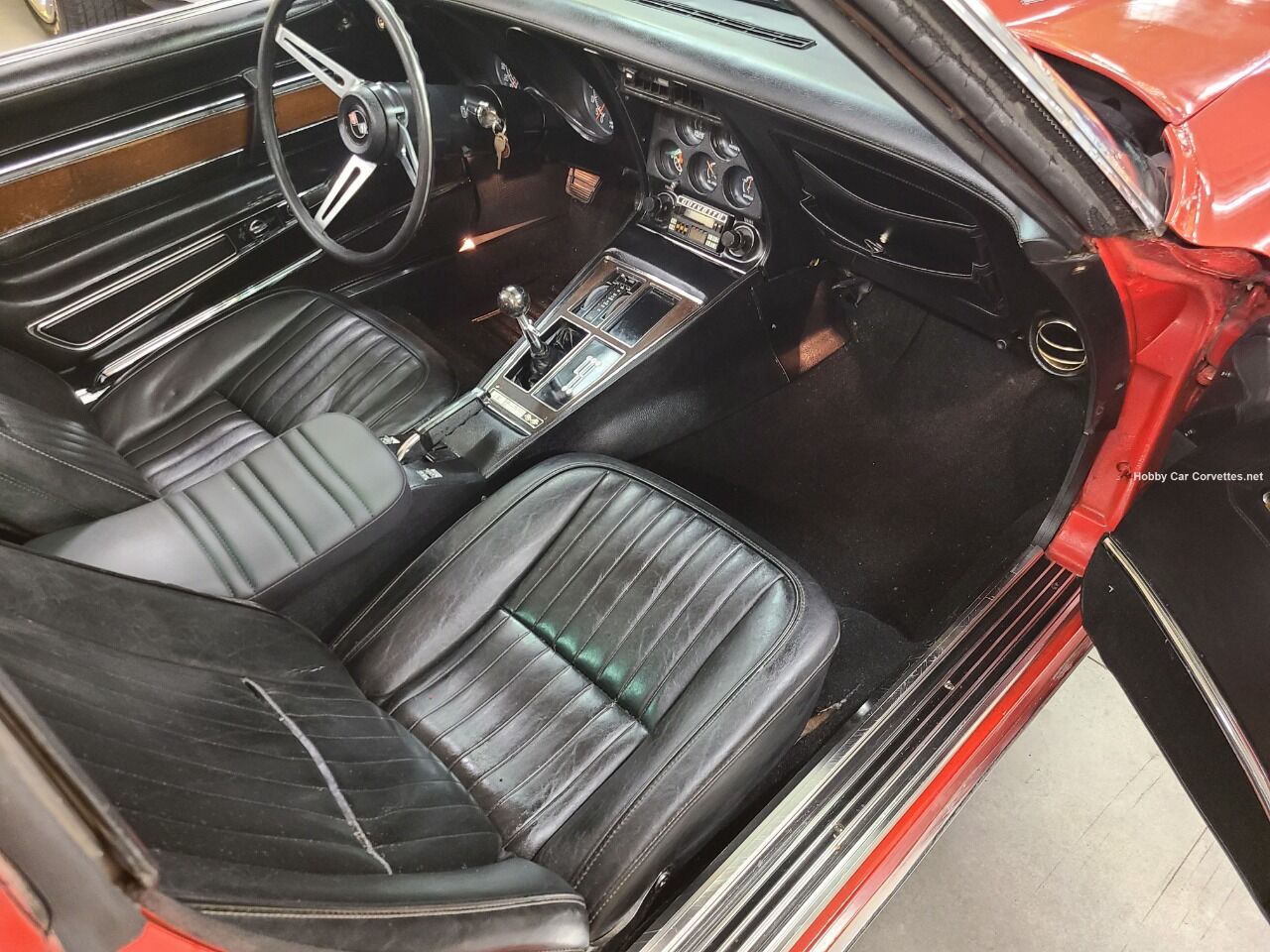 1975 Chevrolet Corvette 15