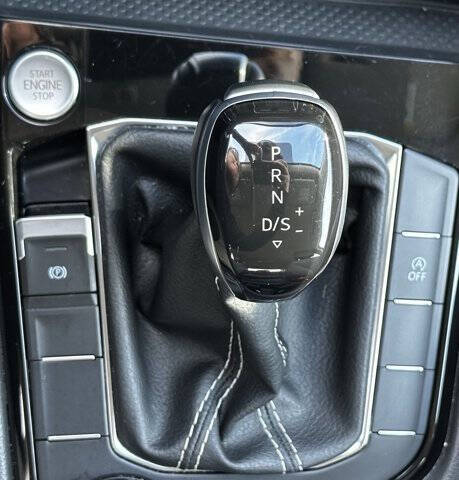 2024 Volkswagen Taos SE 4Motion