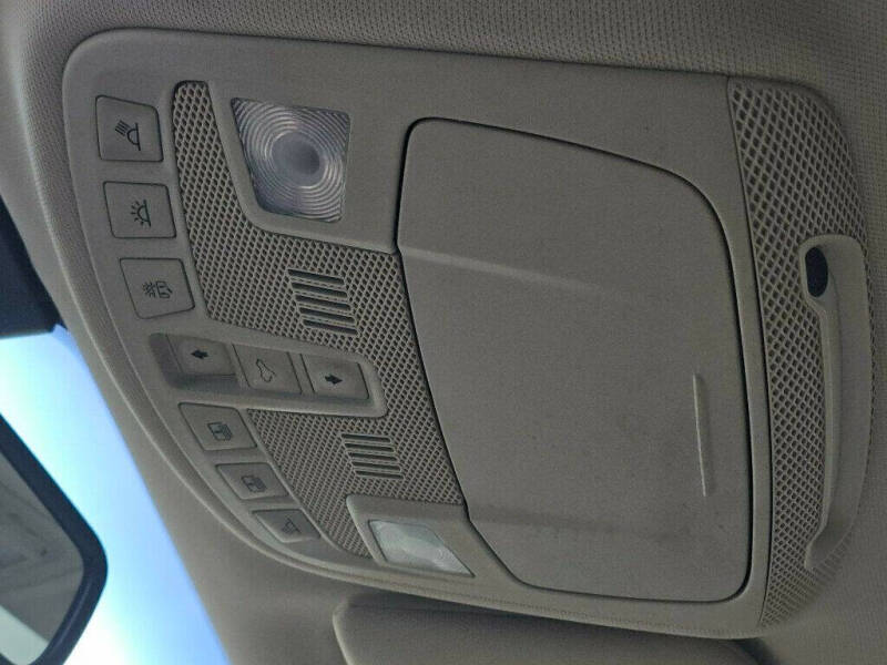 2018 Lincoln Continental Select