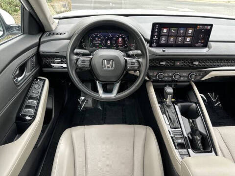 2023 Honda Accord Hybrid Touring