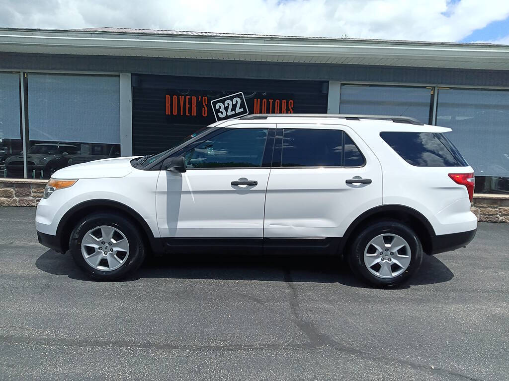 White 2013 Ford Explorer Base AWD Base 4dr SUV 1