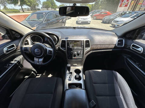 2012 Jeep Grand Cherokee Laredo