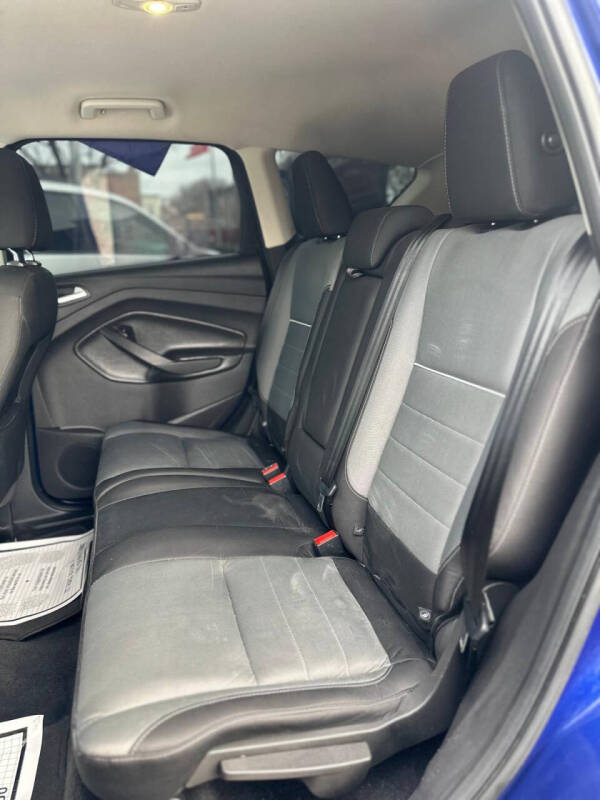 2015 Ford Escape SE