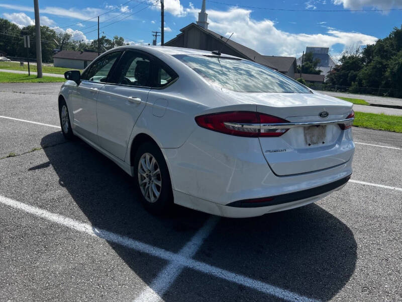 2017 Ford Fusion S