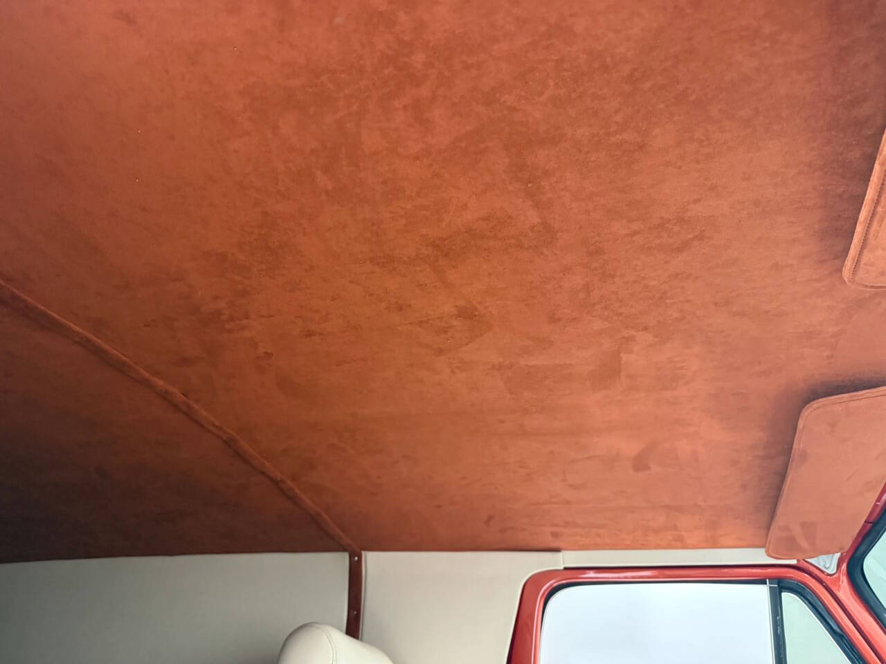 1966 Ford Econoline Supervan 26