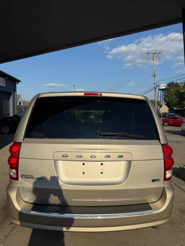 2013 Dodge Grand Caravan SXT