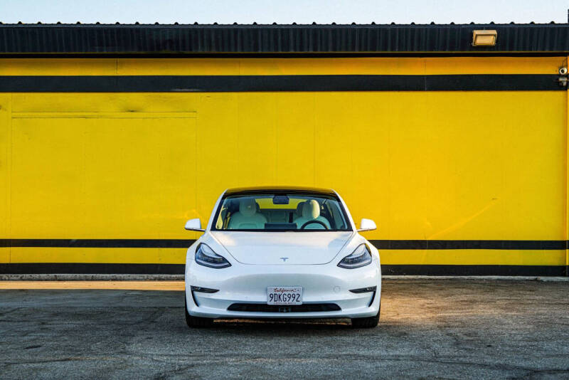 2019 Tesla Model 3 Long Range