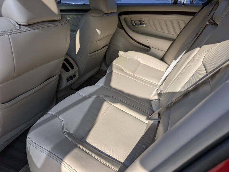 2012 Ford Taurus Limited