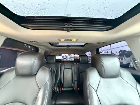 2011 GMC Acadia Denali