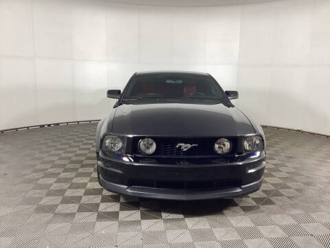 2006 Ford Mustang GT Deluxe
