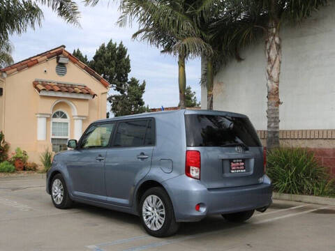 2012 Scion xB Release Series 9.0