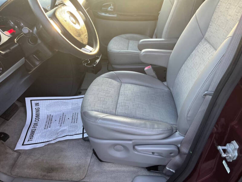 2008 Pontiac Montana SV6