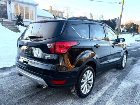 2019 Ford Escape SEL
