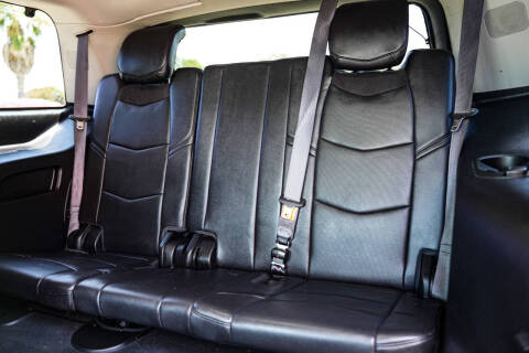 2016 Cadillac Escalade Standard